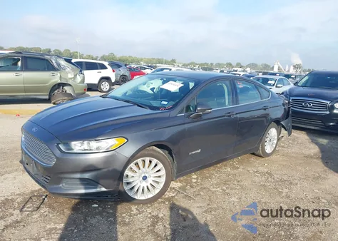 2016 Ford Fusion Hybrid Se из США, поврежденный, VIN 3FA6P0LU0GR404016